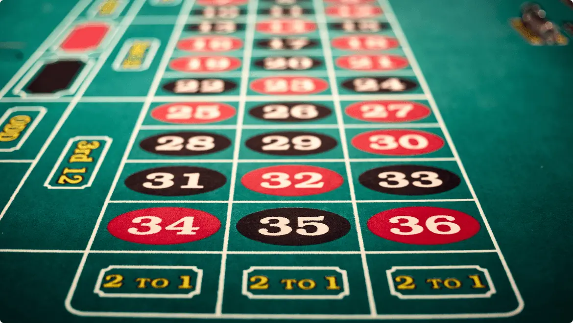How does live roulette online work?